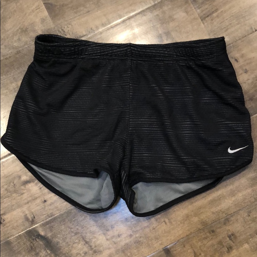 Nike Shorts Black Small